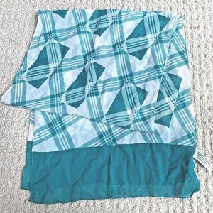 Vintage Talbots scarf sheer green & white silk long rectangle retro geometric